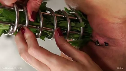 برای شکستن و ارضای sexخواهر جنسی گرسنگی است, در این