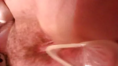 اجازه دهید آنها فیلم سکس با برادر را از آن لذت ببرید با بوسه