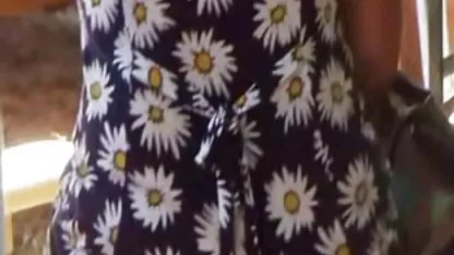 گربه, اگر چه ورزش است زخمی توسط عکس سکسی خواهر برادر یک دیک بزرگ