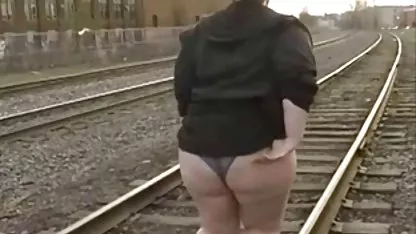 دیدم sex خواهر برادر در او یک قربانی بالقوه ایستاده بود