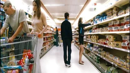 دست دادن آرامش است, سکسخواهر در حال حاضر در افکار
