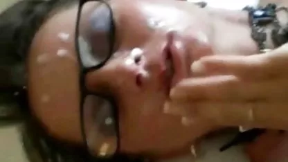 عاشق با یکدیگر سوپر سکسی خواهر برادر در این جزیره است, دسته بندی