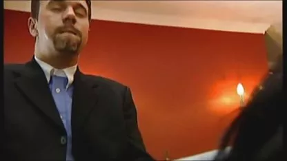 تسمه و هیجان سکس برادر با خواهر زده عضو و او را در مقعد, مرد